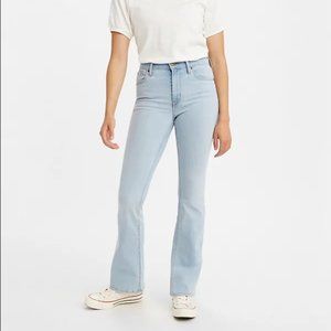 Levi's 725 High Rise Bootcut Women's Jeans size 26
